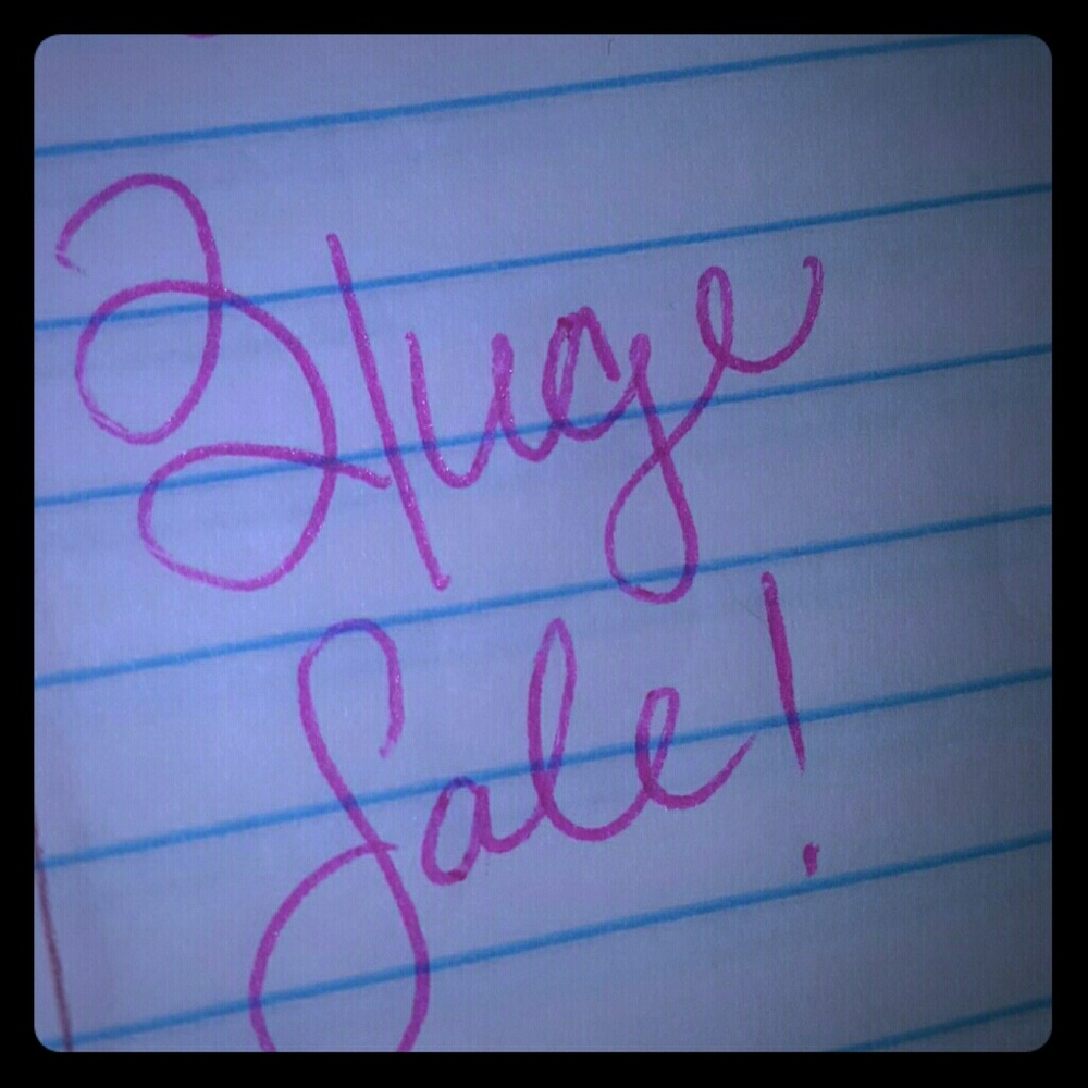 GET 25% OFF WHEN YOU BUY 3 ITEMS OR MORE.